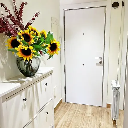 Cheerful Townhouse Center 5 Bedrooms Pool And Terrace Semesterbostad Sitges